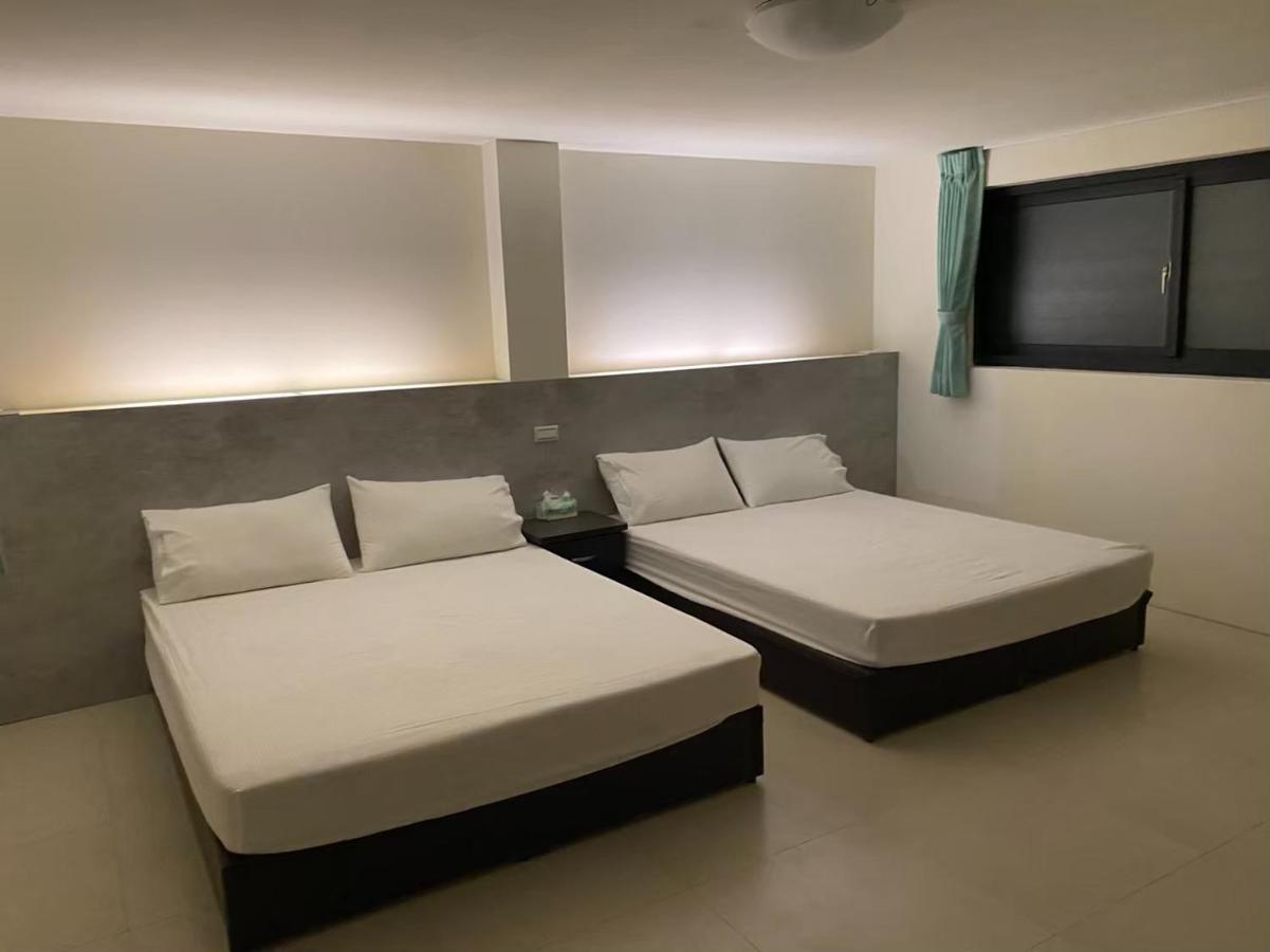 Home Rest B&B Lijia Bagian luar foto