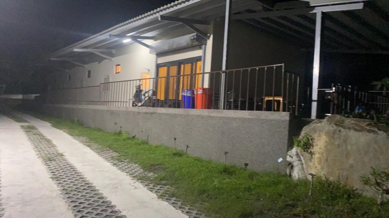 Home Rest B&B Lijia Bagian luar foto