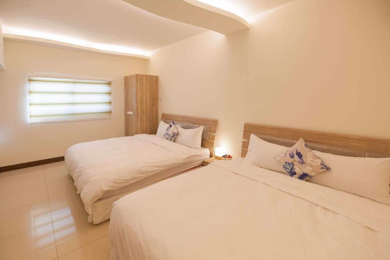Home Rest B&B Lijia Bagian luar foto